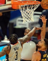 狗子28 app-接连失误葬送好局 勇士将装到口袋的胜利拱手相让