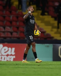 狗子28-ESPN记者：三镇有意28岁葡甲前锋克洛维斯，对方标价300万雷亚尔