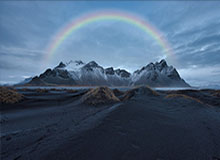 柬媒：柬埔寨国王西哈莫尼和太后莫尼列将访华